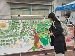 f4a6898ffb36a144cb362adb83d45fb8